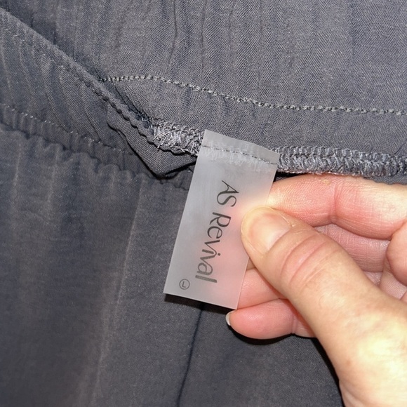 NWT Altar’d State AS Revival Charcoal Grey Two Tone Shorts Size Large - Picture 3 of 6